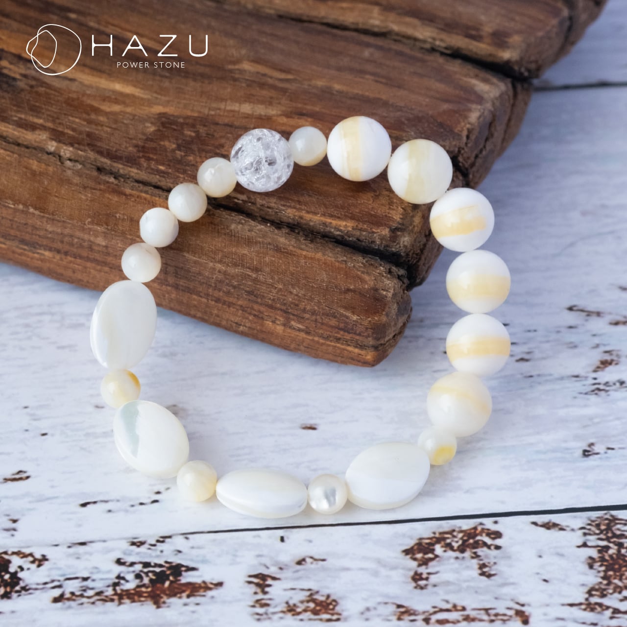 Hand madeピアス＊リトルウッズの小粒ピアス（個性的なピアス 