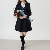 うさぎのワンダーランド:クラシカルブラックミニドレス 《XU0130》