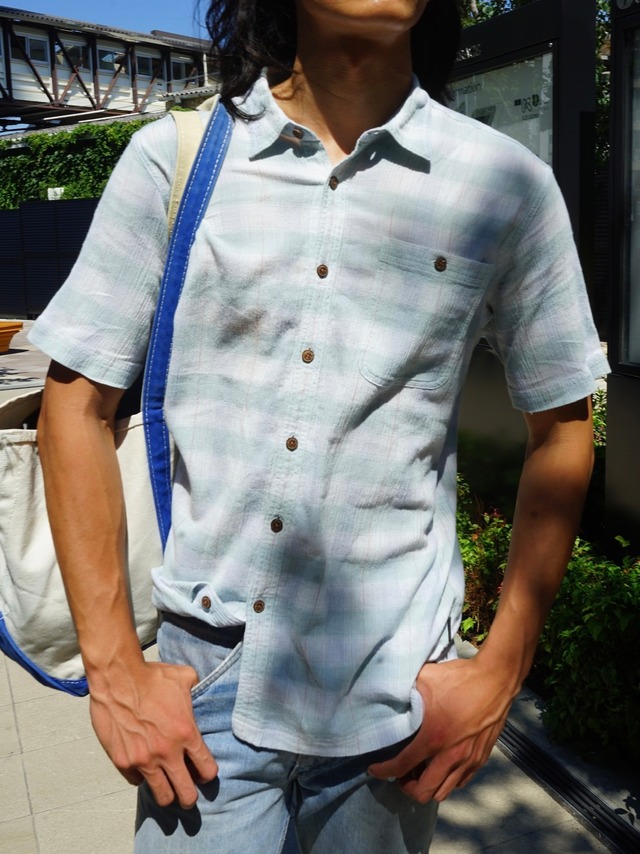 Patagonia Organic Cotton Textured Plaid Short Sleeve Button Up Shirt