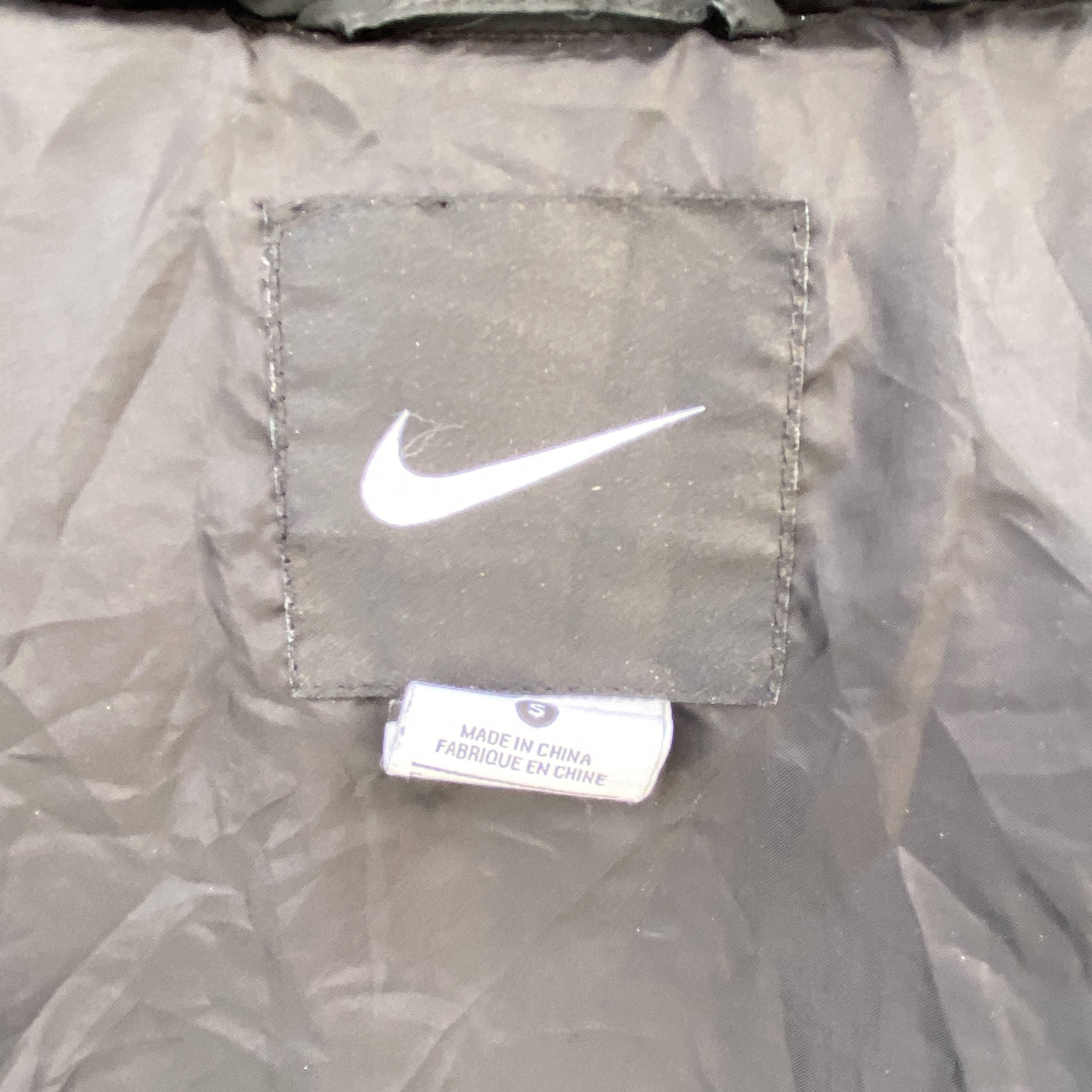 訳あり特価 NIKE ナイキ フード着脱式 パフジャケット 中綿ジャケット 