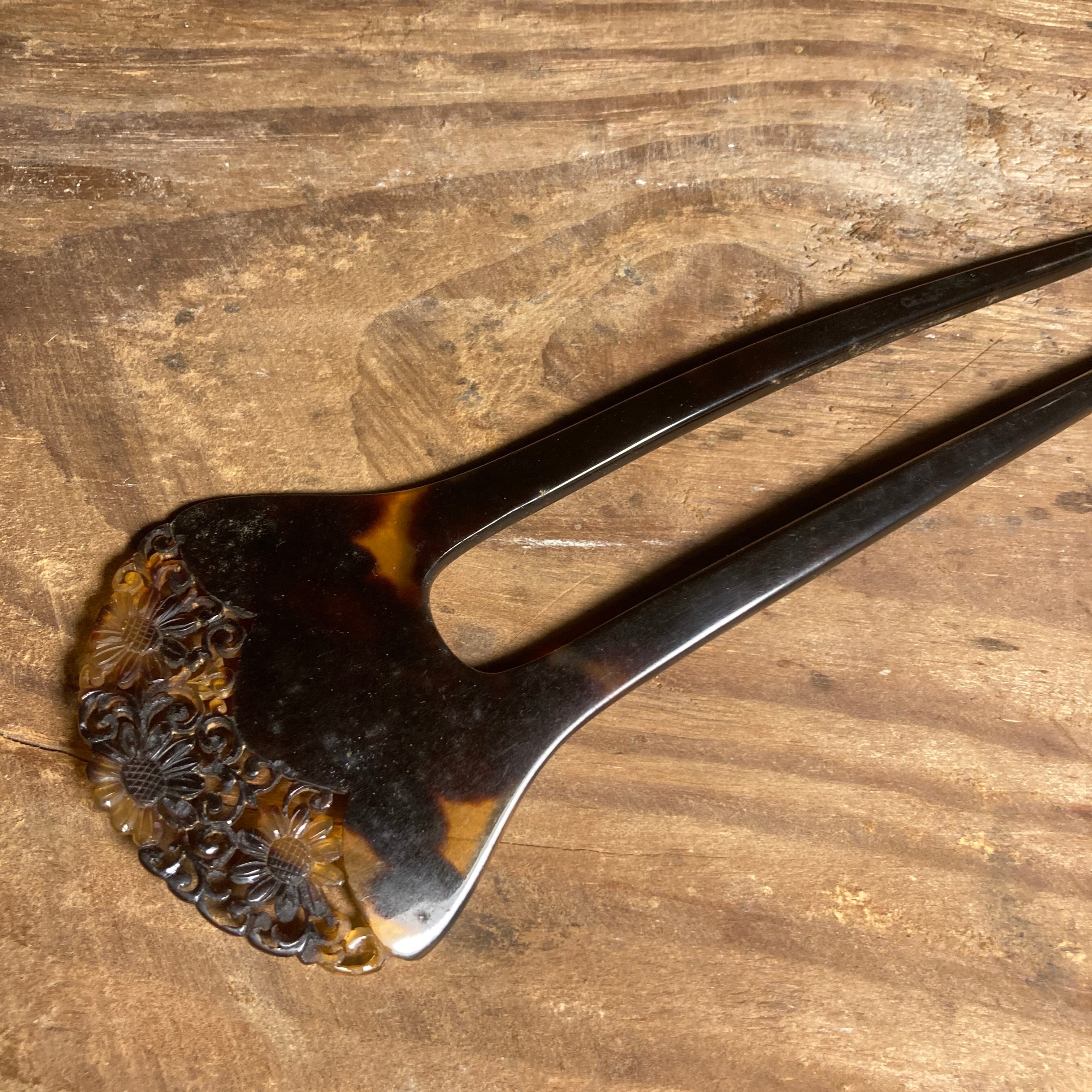 送料無料]鼈甲 透かし彫りかんざし 大正〜昭和初期ごろ | 仙台浪漫