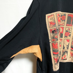 UNFINISHEDオーバーサイズ花札ブリーチトレーナー