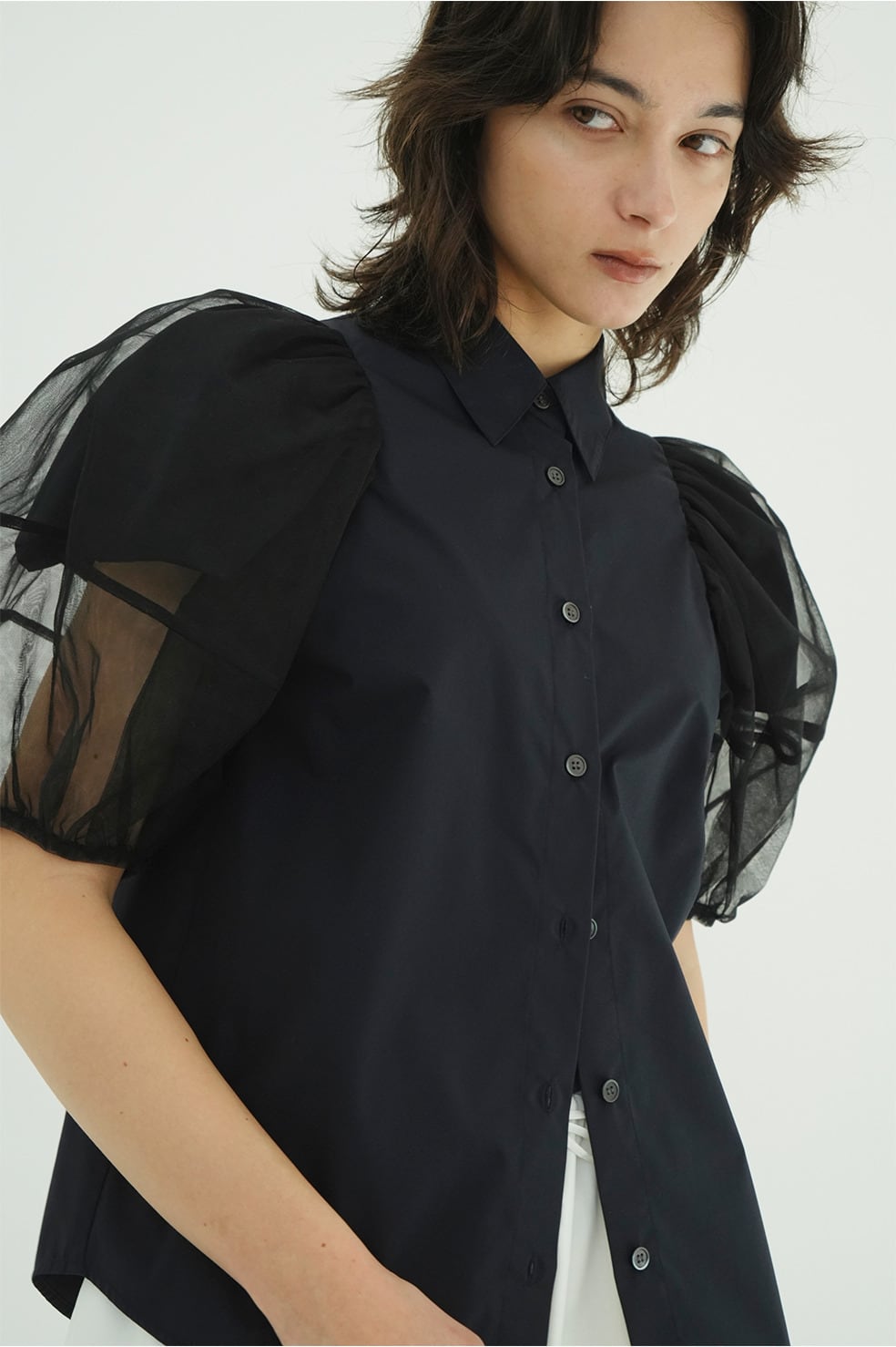 CLANE TULLE LAYERED SLEEVE SHIRTS | FLICKA ASHIYA