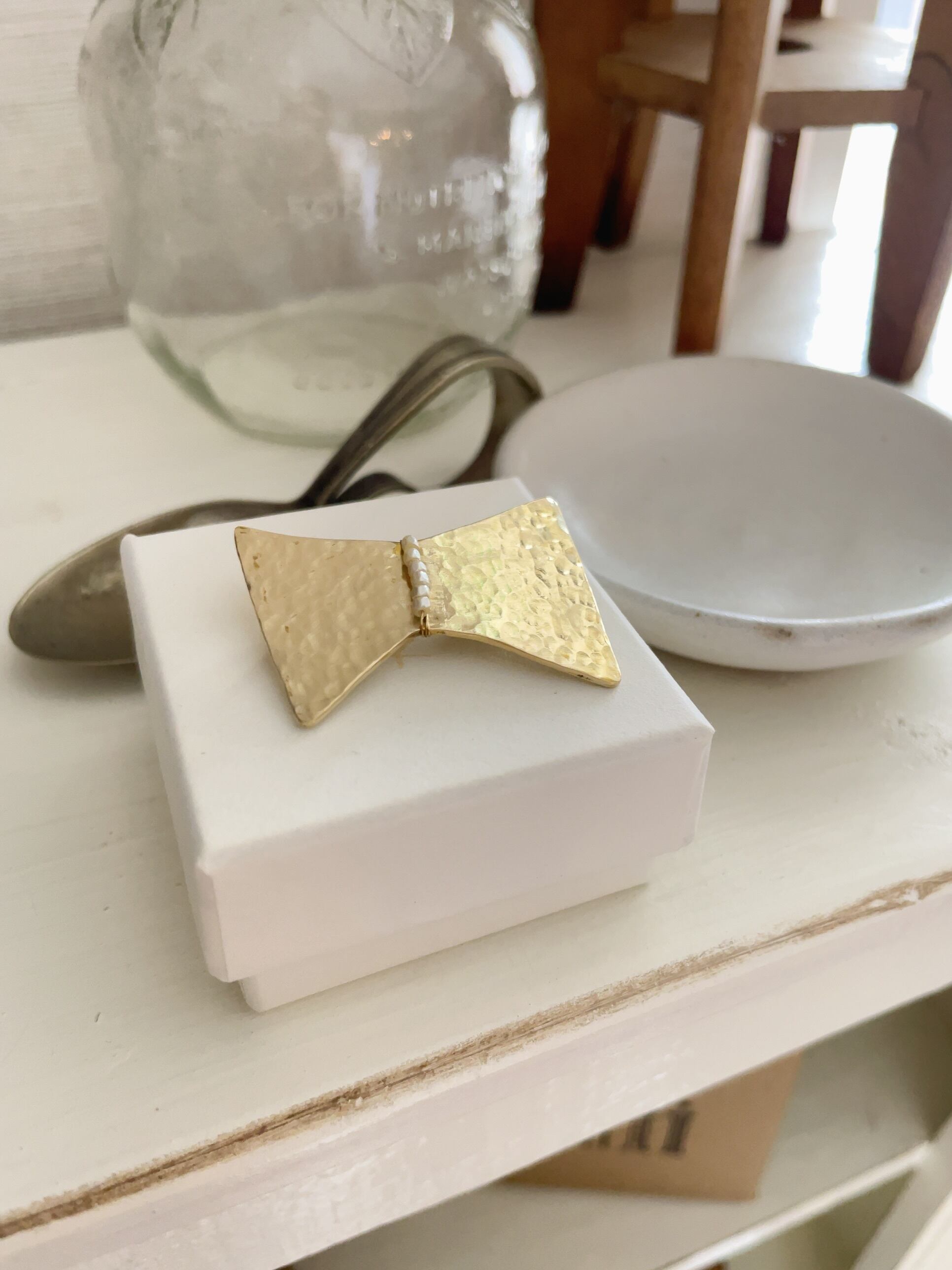 maa&kuu/rubanブローチ