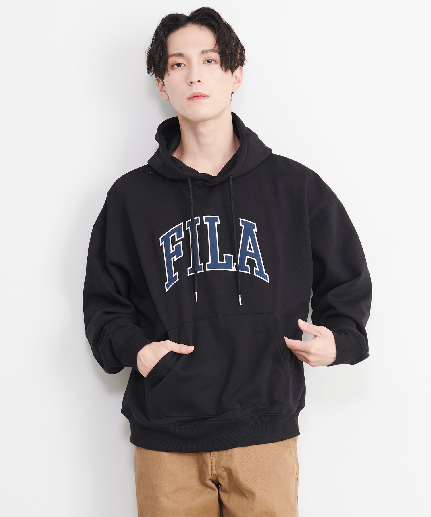 【新品】FILA フィラ　パーカー　スウェット