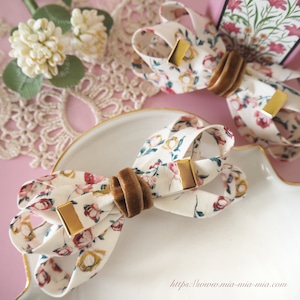 グレースリボンクリップ / リバティプリント【レイニングローズバッズ クリーム】