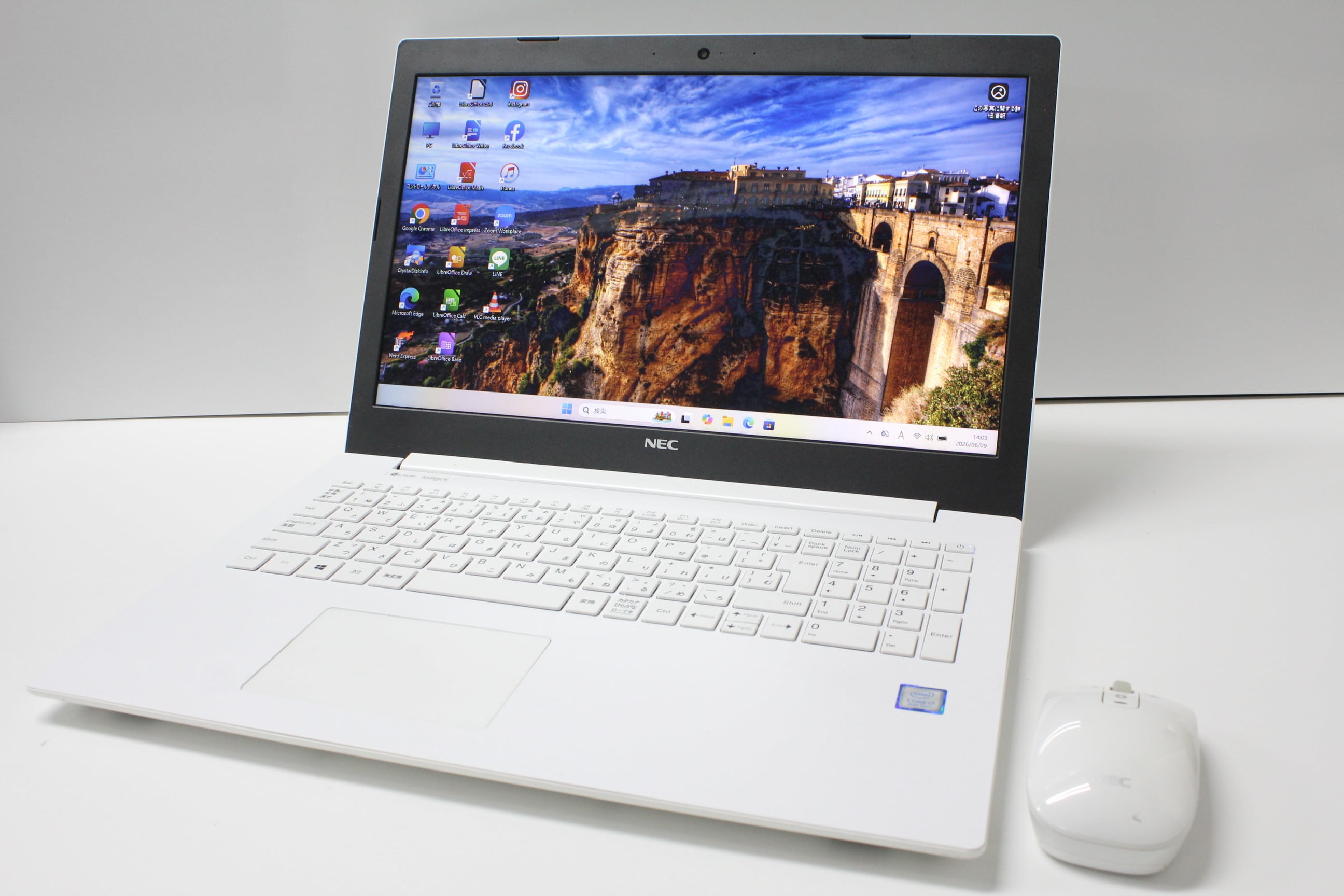 中古ノートPC】NEC〈LAVIE N15〉Intel Core i7/SSD512GB/メモリ16GB ⑤