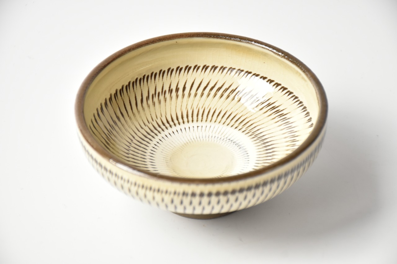 <Sold Out> 小鹿田焼 / 黒木昌伸窯 : 4寸小鉢 白 とびかんな