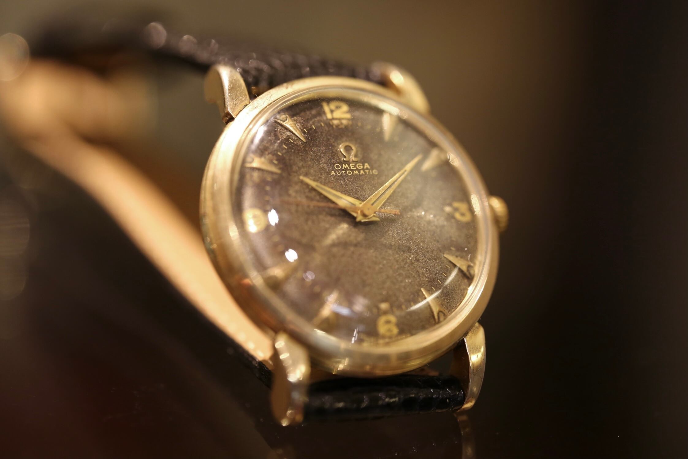 1950s OMEGA ハニカムダイヤル ブラック ギルトダイヤル 2635-5 OMEGA】 1950's オメガ ノンネーム オリジナルブラックミラー ギルト