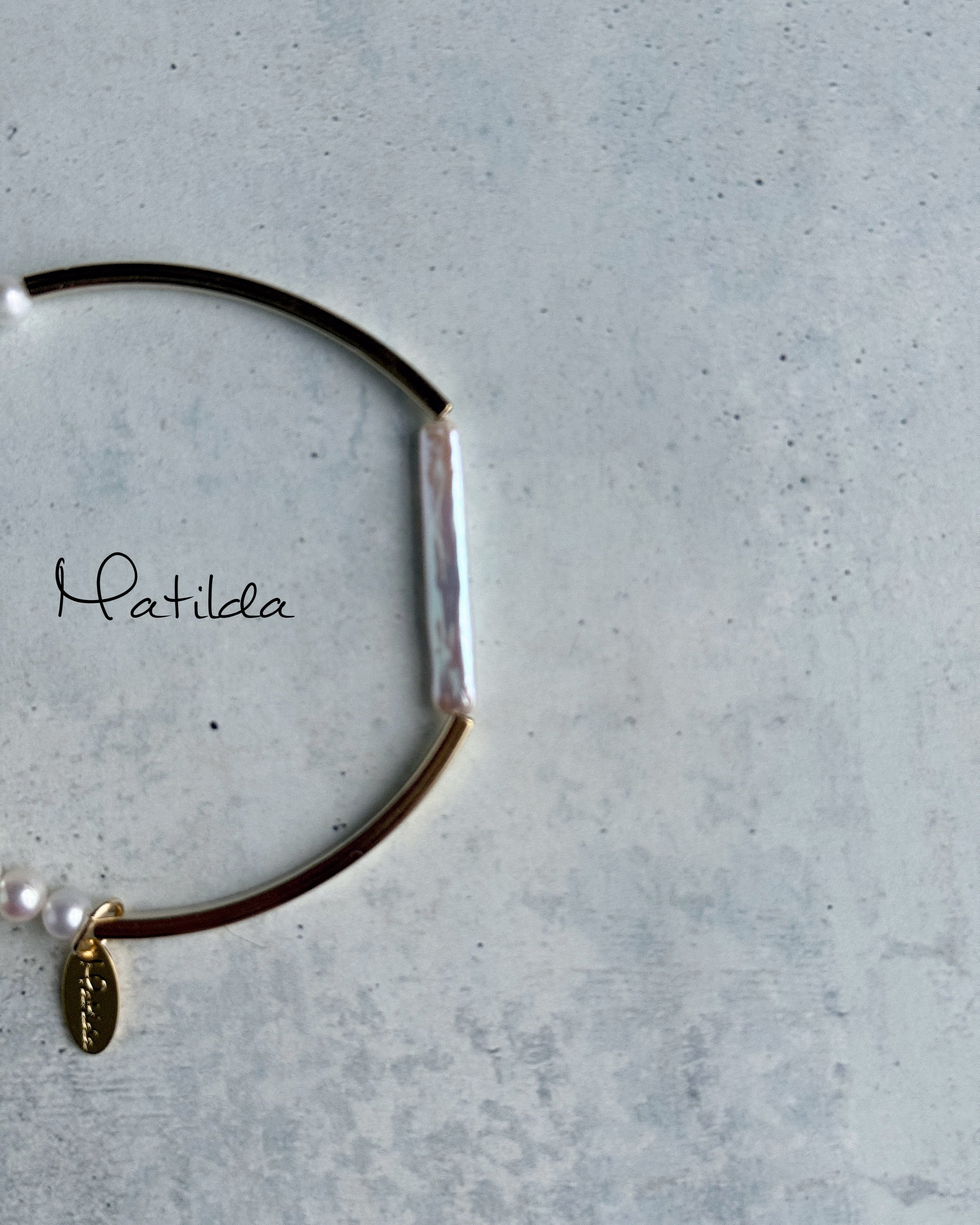Tube & stone bracelet(淡水パールW)