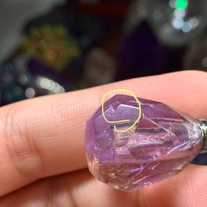 7.可愛いアメトリン・ミニ香水瓶