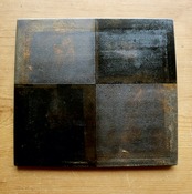 藤野征一郎　市松敷板　S 大柄(黒・黒箔）Seiichiro Fujino   Ichimatsu Lacquer Placemat – S (Large Pattern, Black & Black Foil)［2104150000120］