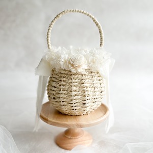 Ivory basket white ringpillow
