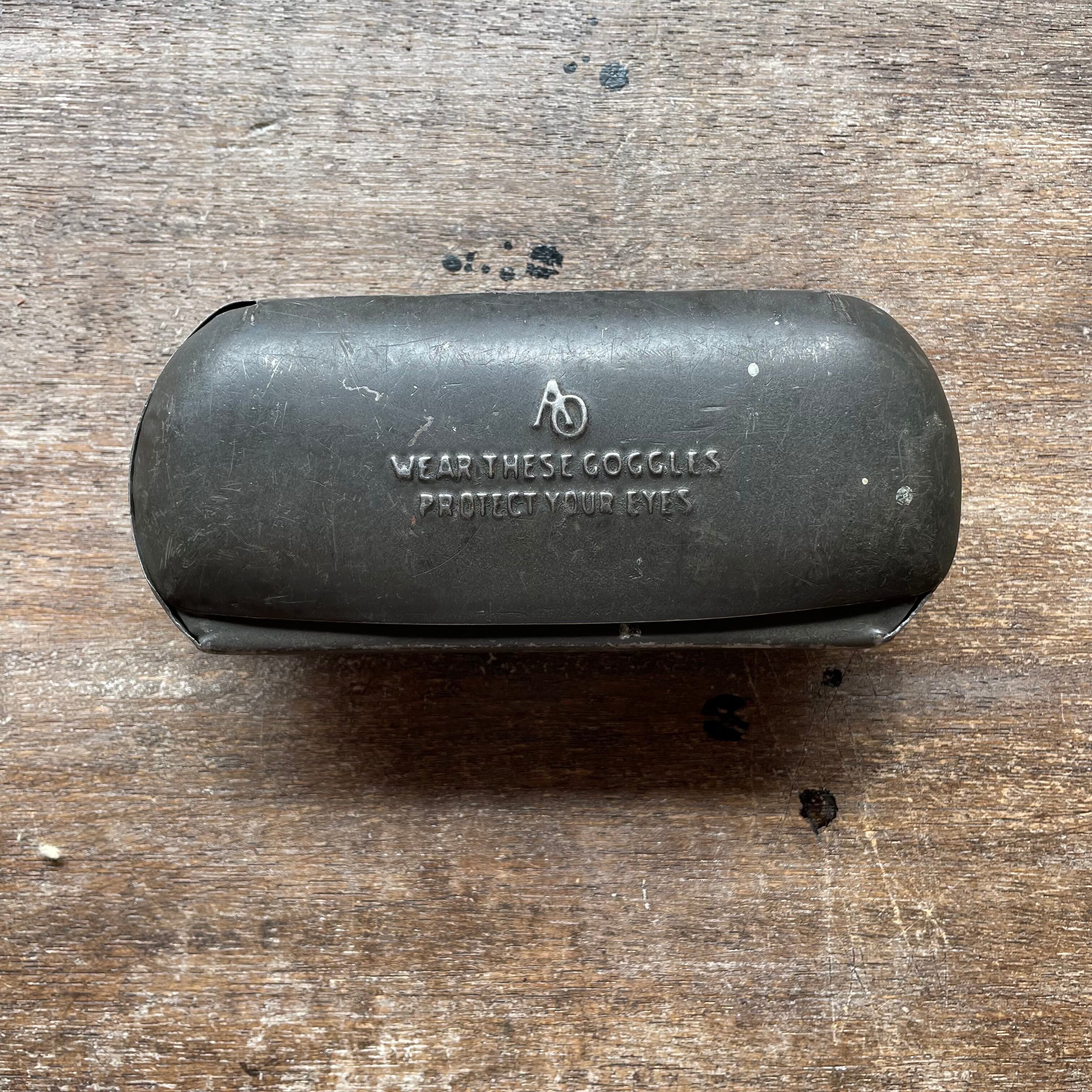 8eb0ff67b8983f47d19ca1461e4e9d  