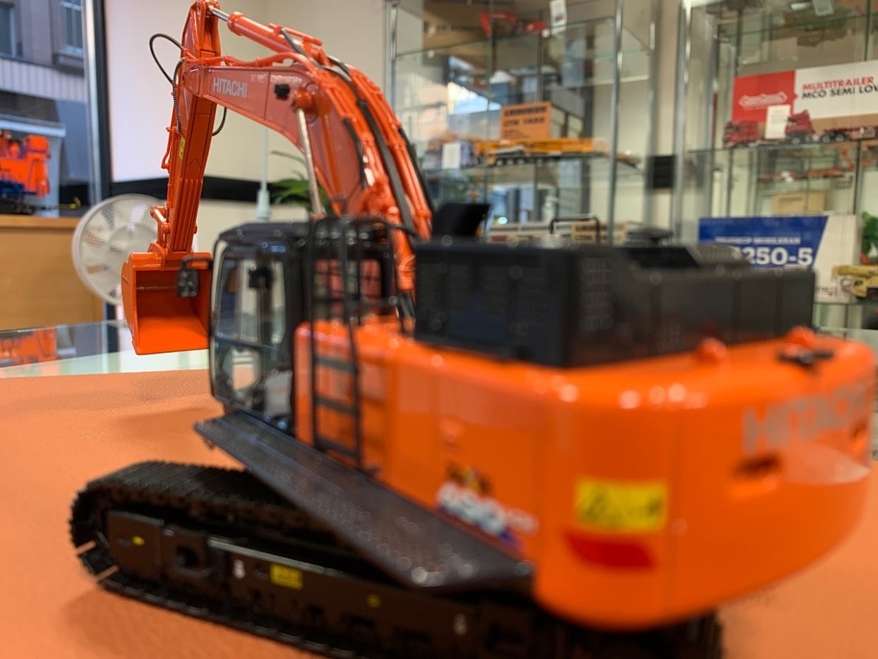 TMCscalemodels 1/50 HITACHI ZAXIS490LCH | 北原模型株式会社