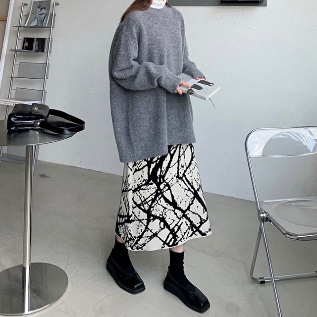 monotone abstract skirt　10005