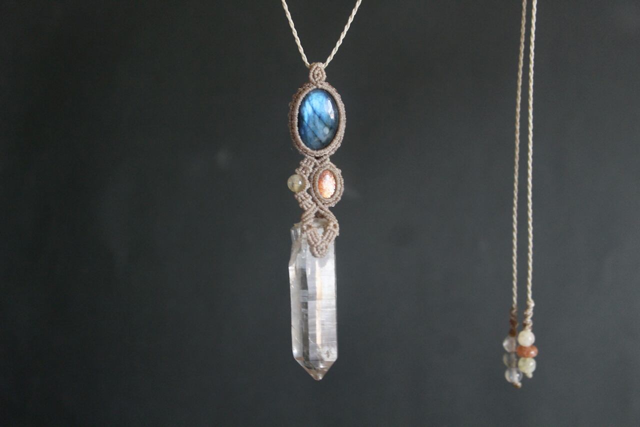 Himalayan crystal & Labradorite & Sunstone micro macrame pendant