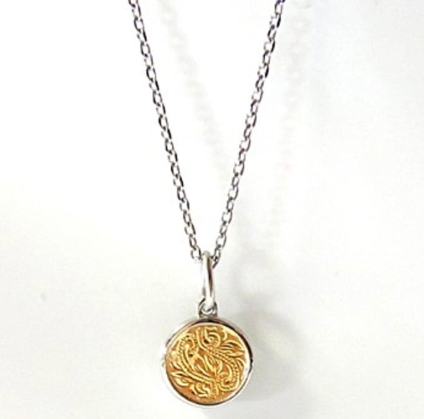 ハワイアンジュエリーペンダントネックレス【イエローゴールド×スチールシルバー】