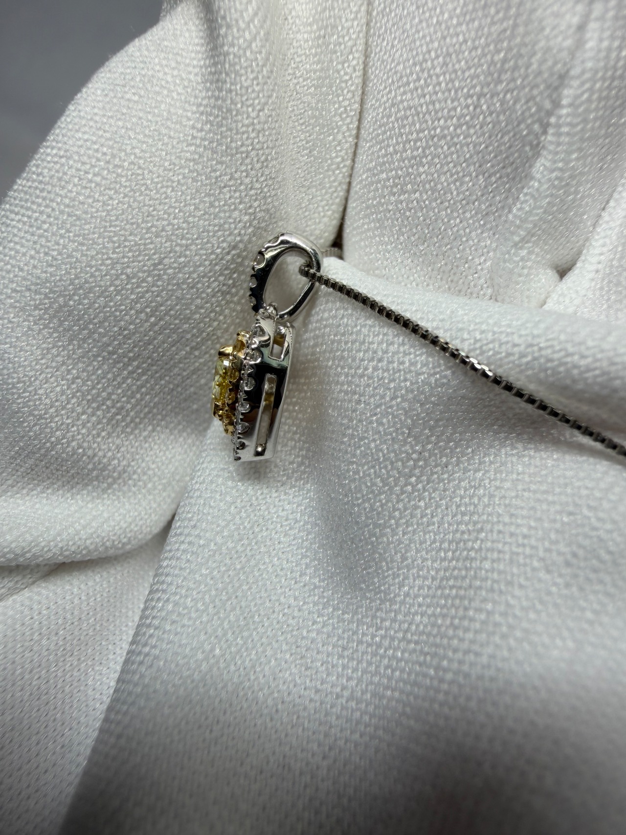 天然イエローダイヤモンド(0.13ct)ネックレス/PT900・K18YG