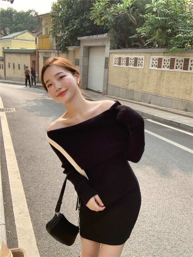 ニットドレス ショートスカート スプリング ロング 春物 ブラックストロベリース93900741915