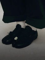 6CRAYON Waxed Leather Training Shoes