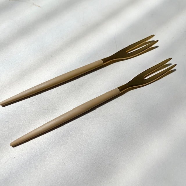 cutipol クチポール】ジャパニーズフォーク GOA アイボリーゴールド