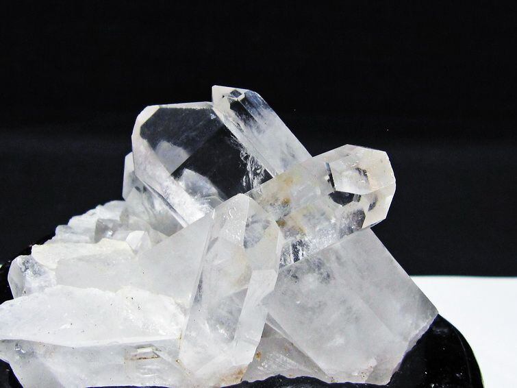 水晶 クラスター マダガスカル産 台座付属 水晶 原石 一点物 172-4349