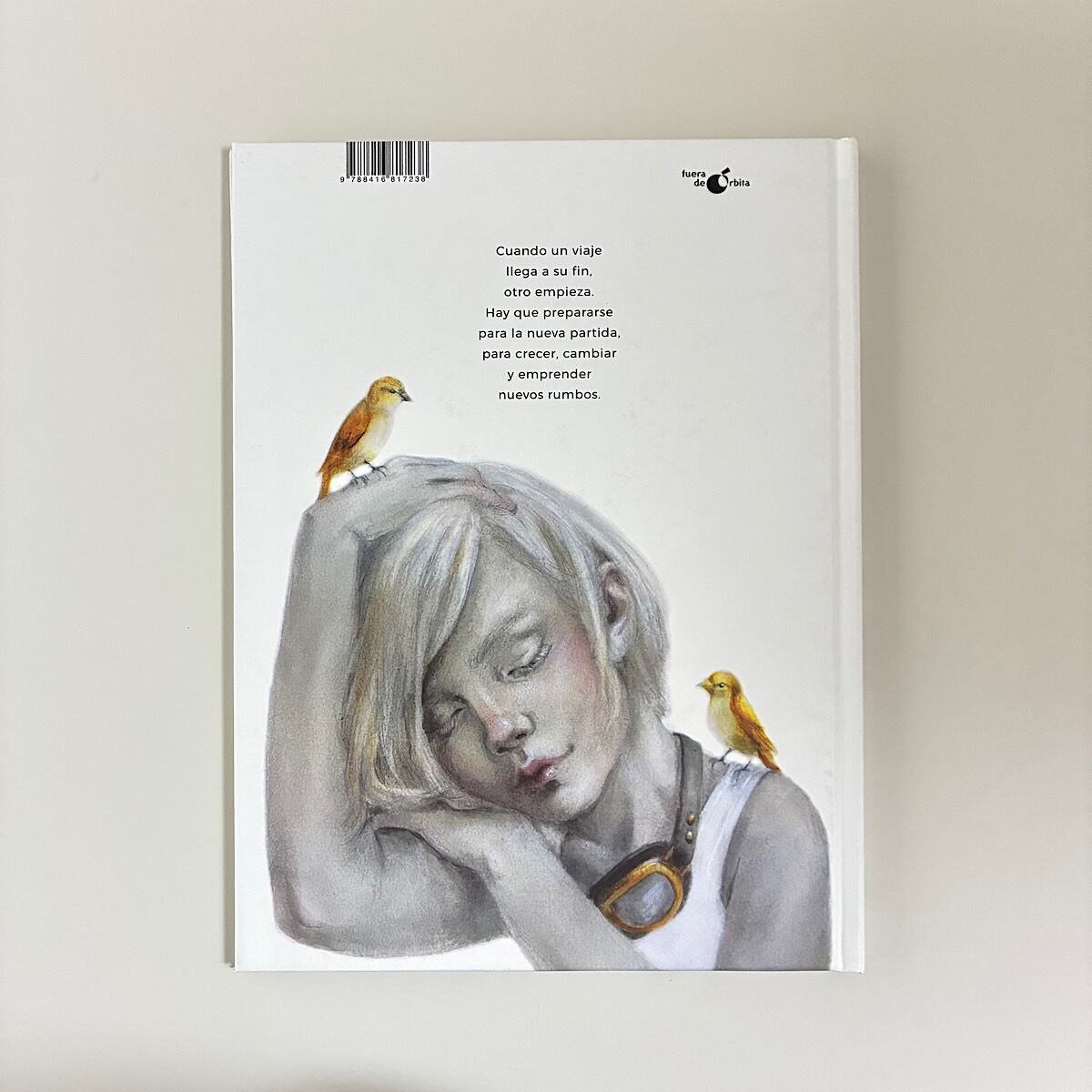 Pájaro / 鳥 | 素敵な洋書絵本のお店 Read Leaf Books