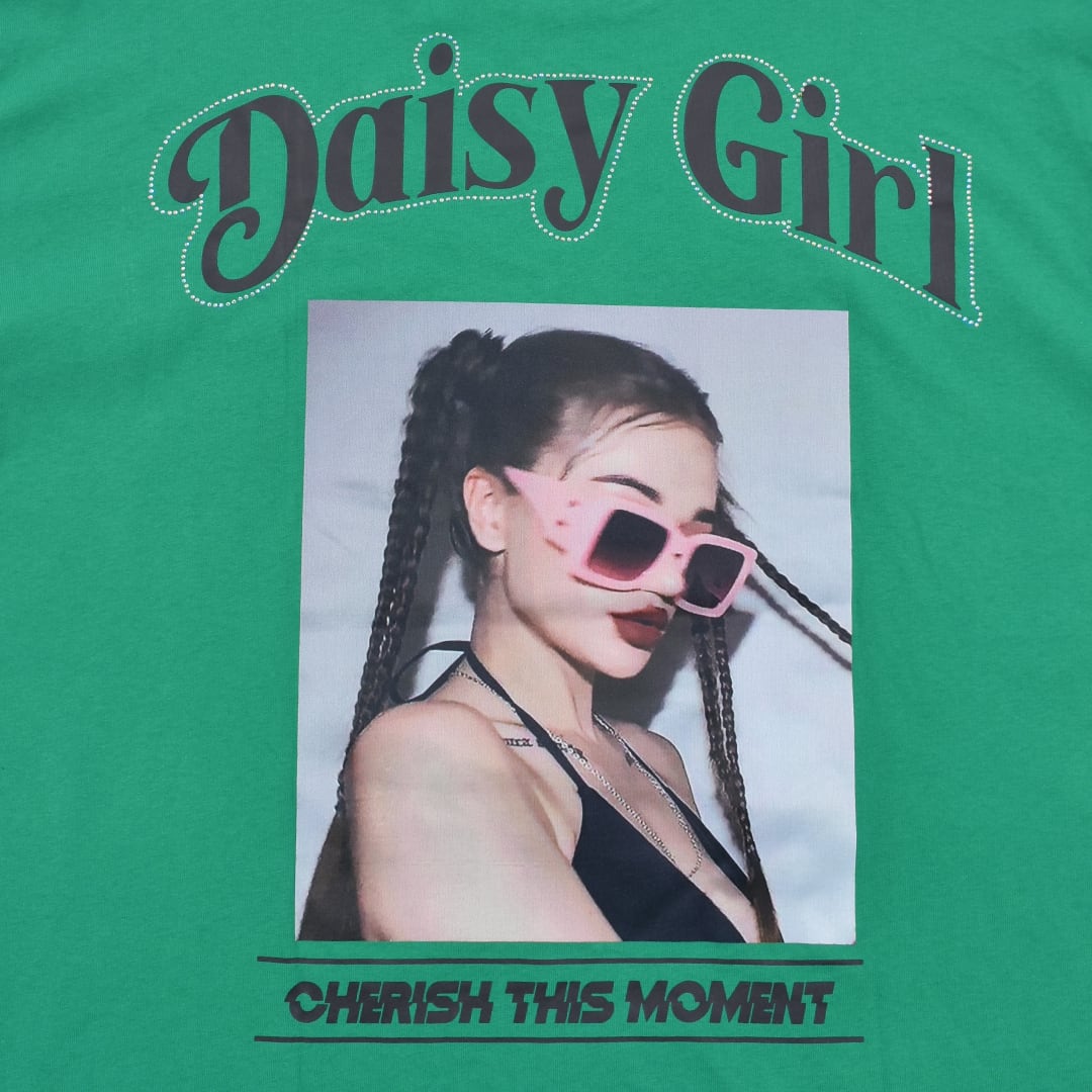 70%OFF】 ラインストーン付き DAISY GIRL BIGTシャツ | VOLCAN&APHRODITE