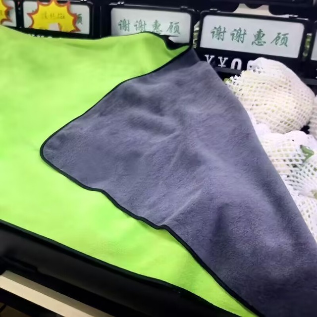 JUKODA マルチカバー 緑・グレー ストリップ