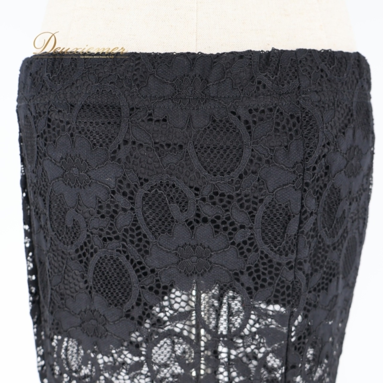 ベリーダンス 衣装 ツーピース ブラック系 レッスン 練習 レース 花 トップス スカート 黒 上品 透け感 スリット かわいい オールブラック ラインストーン 伸縮 ストレッチ 華やか インナーパンツ セットアップ 上下セット