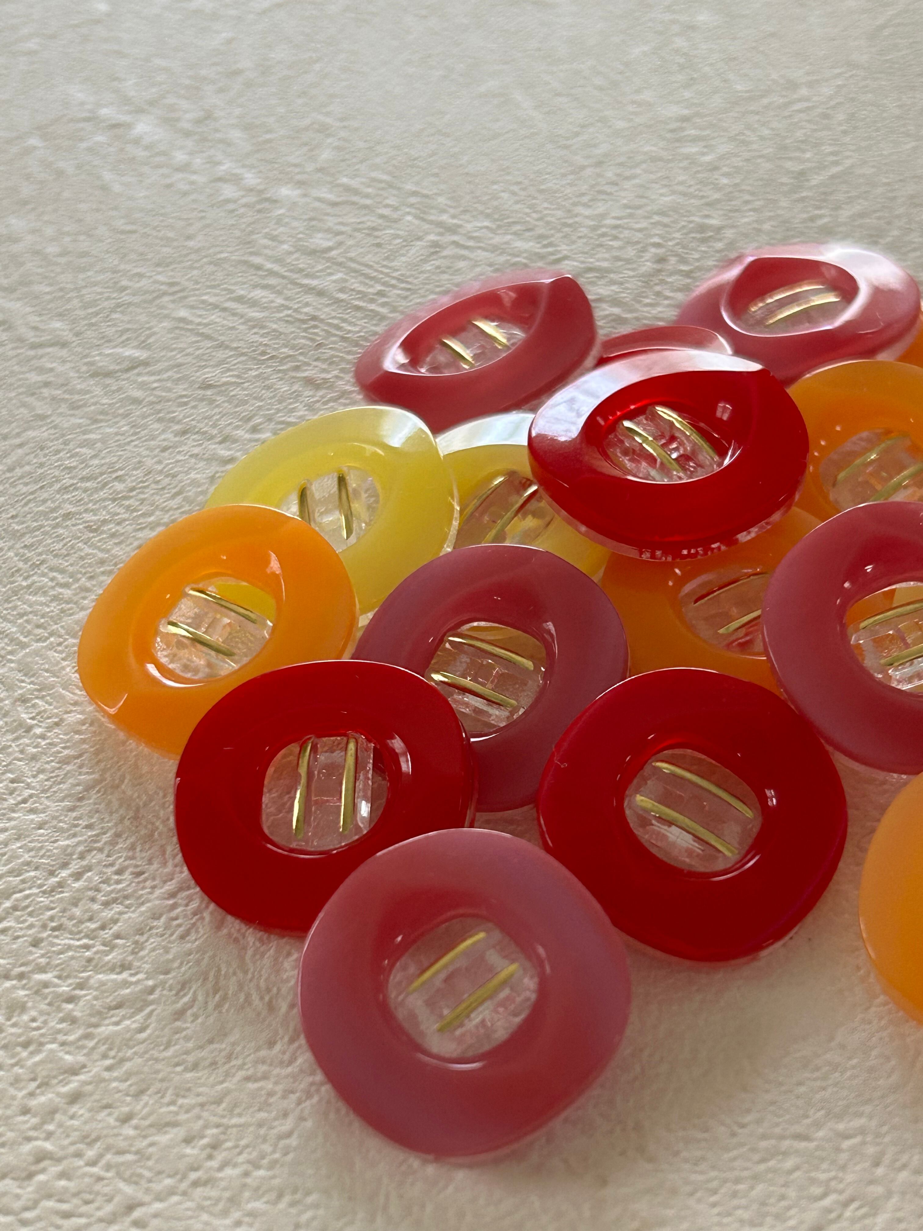Japanese Vintage ボタン 角なしスクウェア レッド/イエロー/オレンジ/ピンク系 20mm プラスチック 昭和レトロ アクセサリーパーツ 装飾材 カルトナージュ