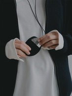 ETRE TOKYO ネックコードコームネックチャーム