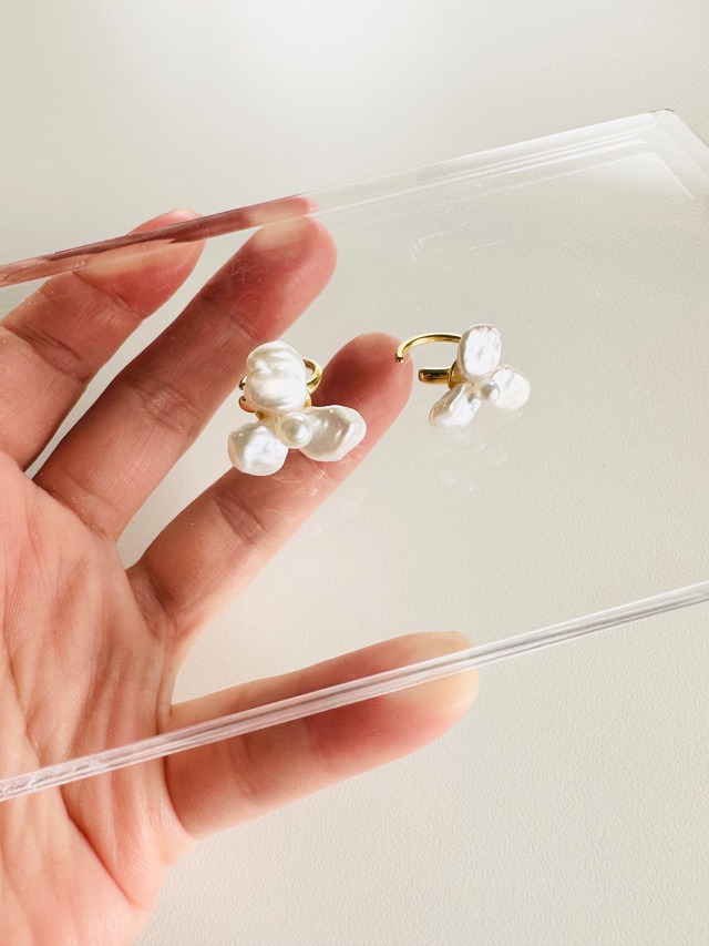 flower pearl ear cuff【M size】