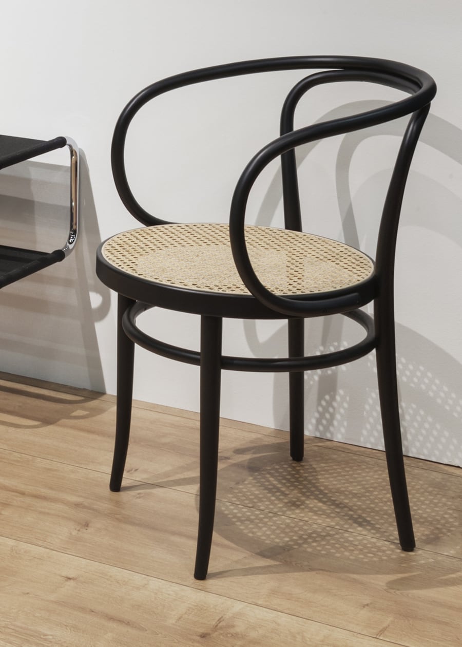 209 ｜ THONET | FLACE online store｜ドイツのトップ家具ブランド