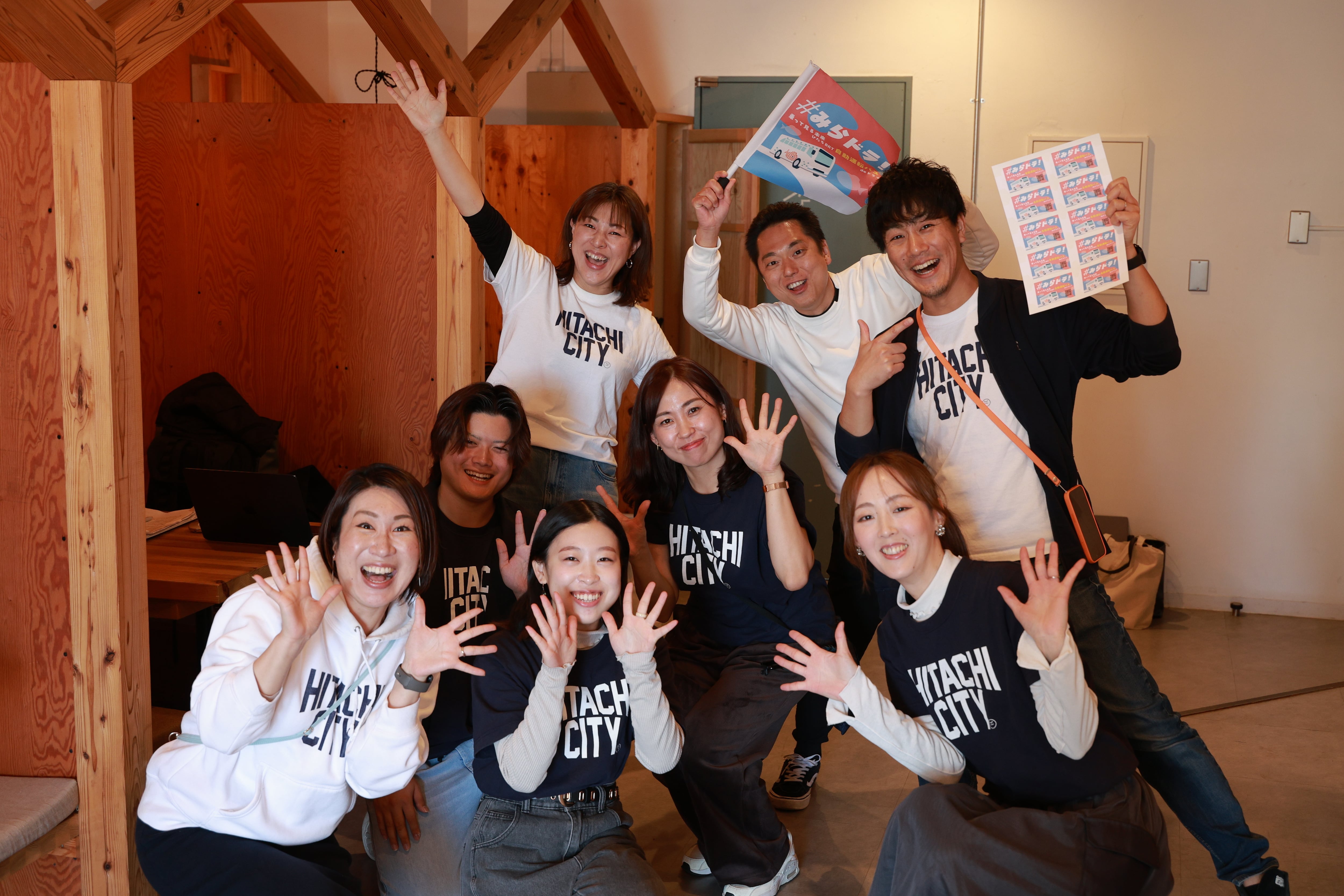 HITACHI CITY Tシャツ