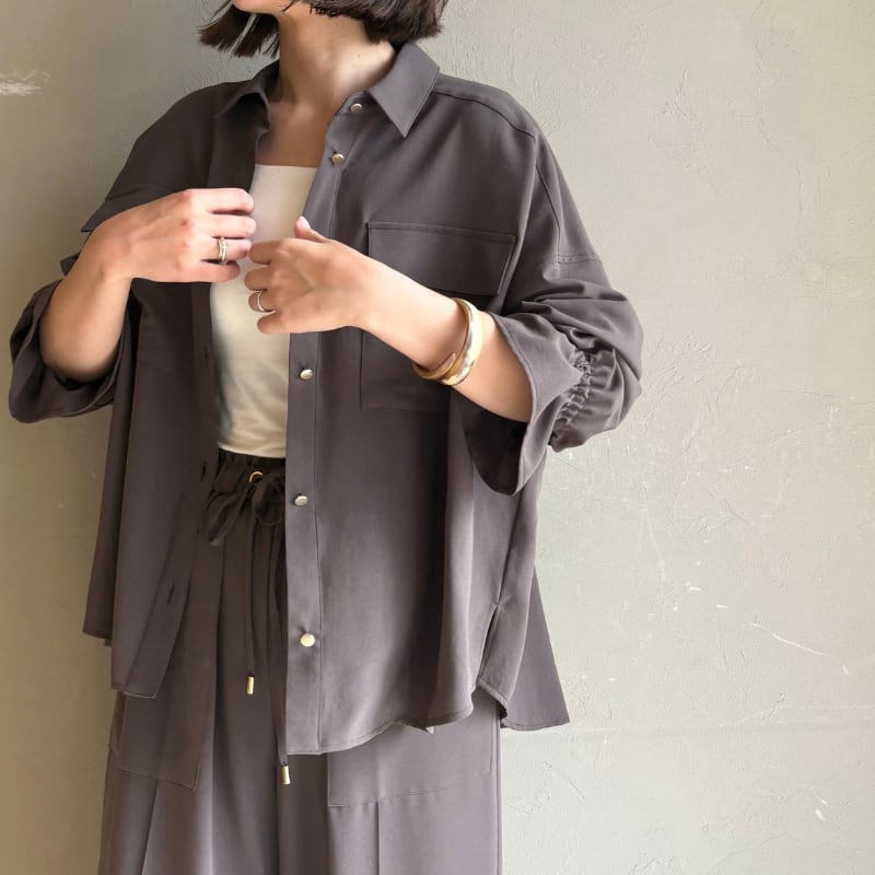 《 8/末入荷・発送 》【 CYNICAL 】リッチジョーゼットフラップポケットシャツ
