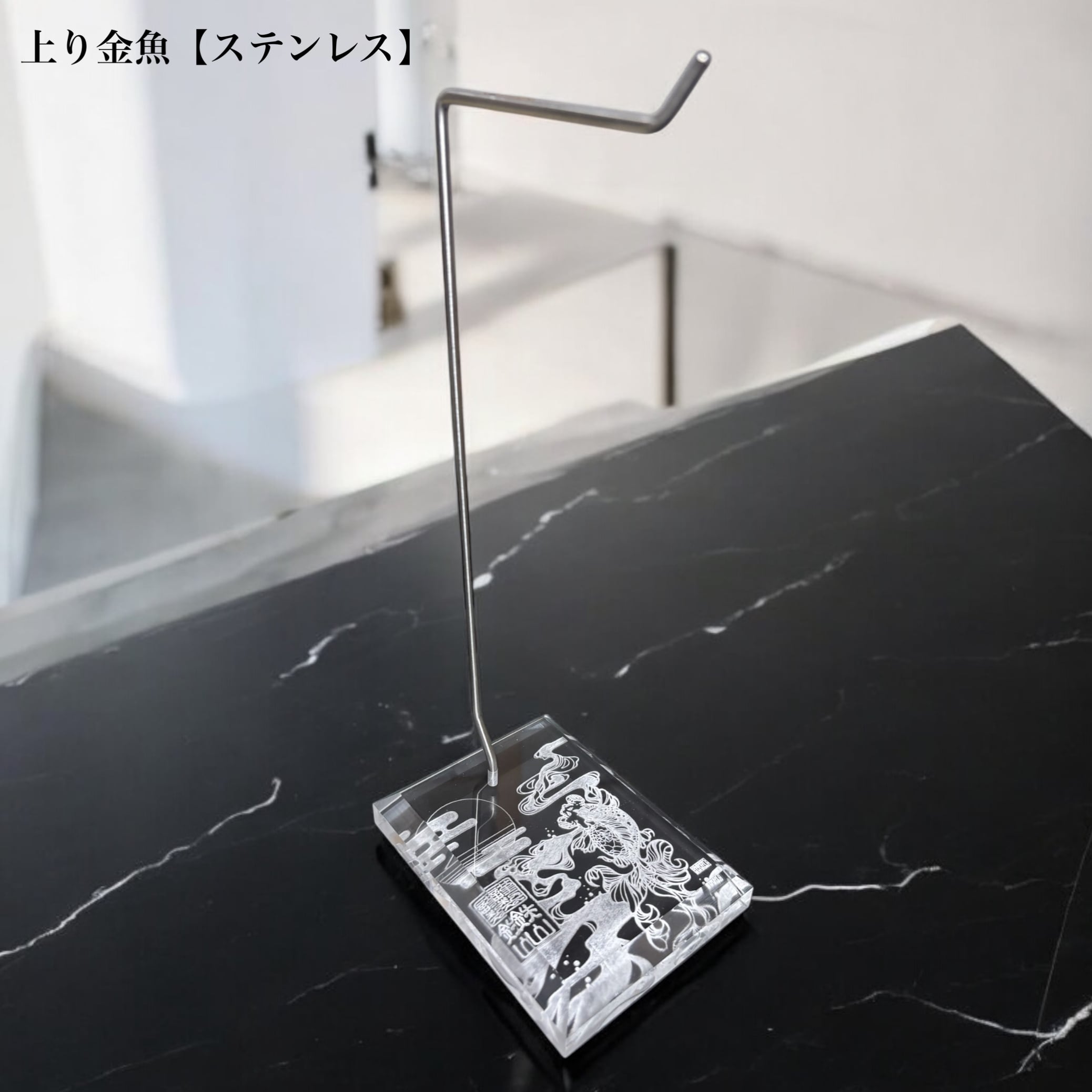 ママム　ムンビョル　アクリルターニングスタンド 3_000000004534.jpg?1682905246