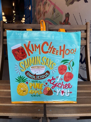 ハワイの人気商品を安心の国内配送で!【フードランド/Foodland】エコバッグ 防水 ジムバッグ トートバッグ SAIMIN DAYS マンゴー