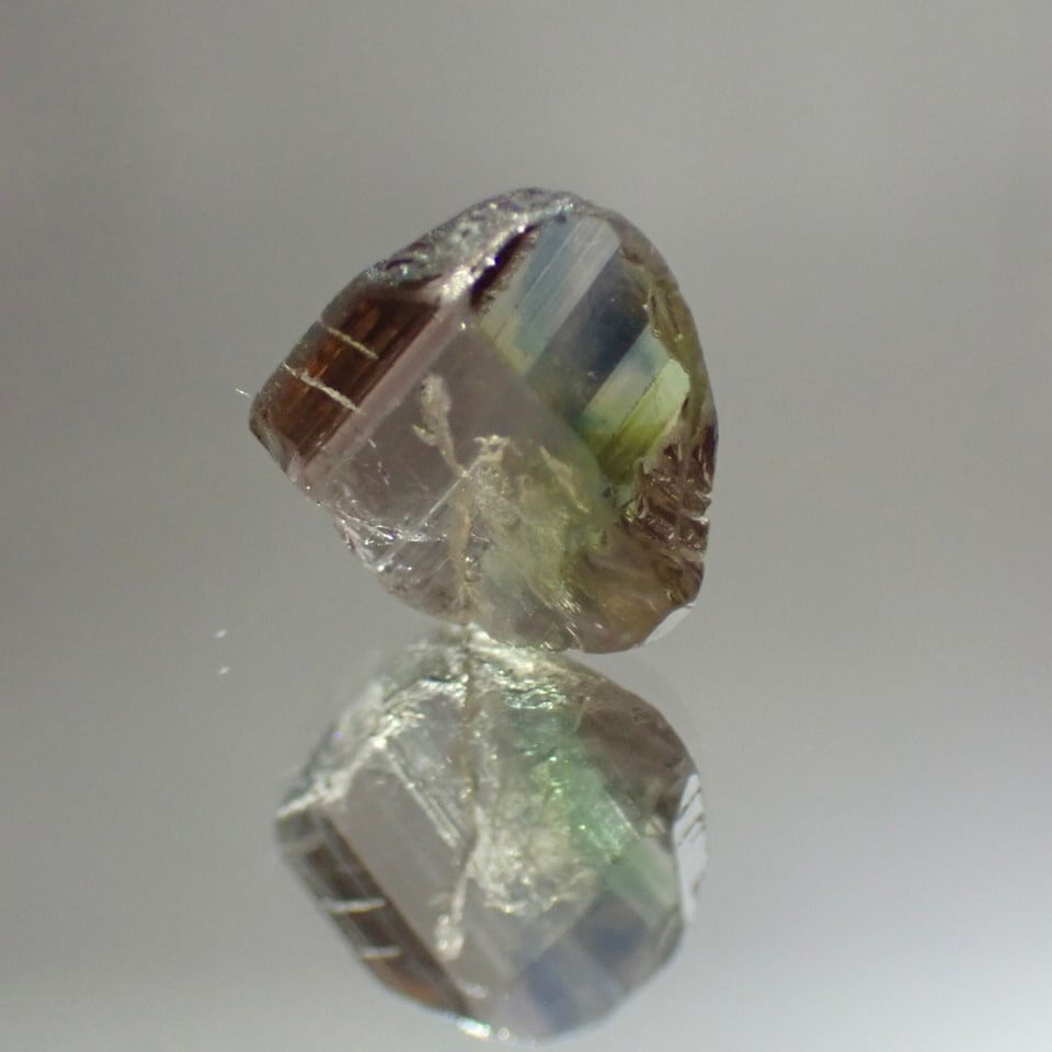 ブルー＆グリーンティントアキシナイト✨2.780Ct | Pay ID