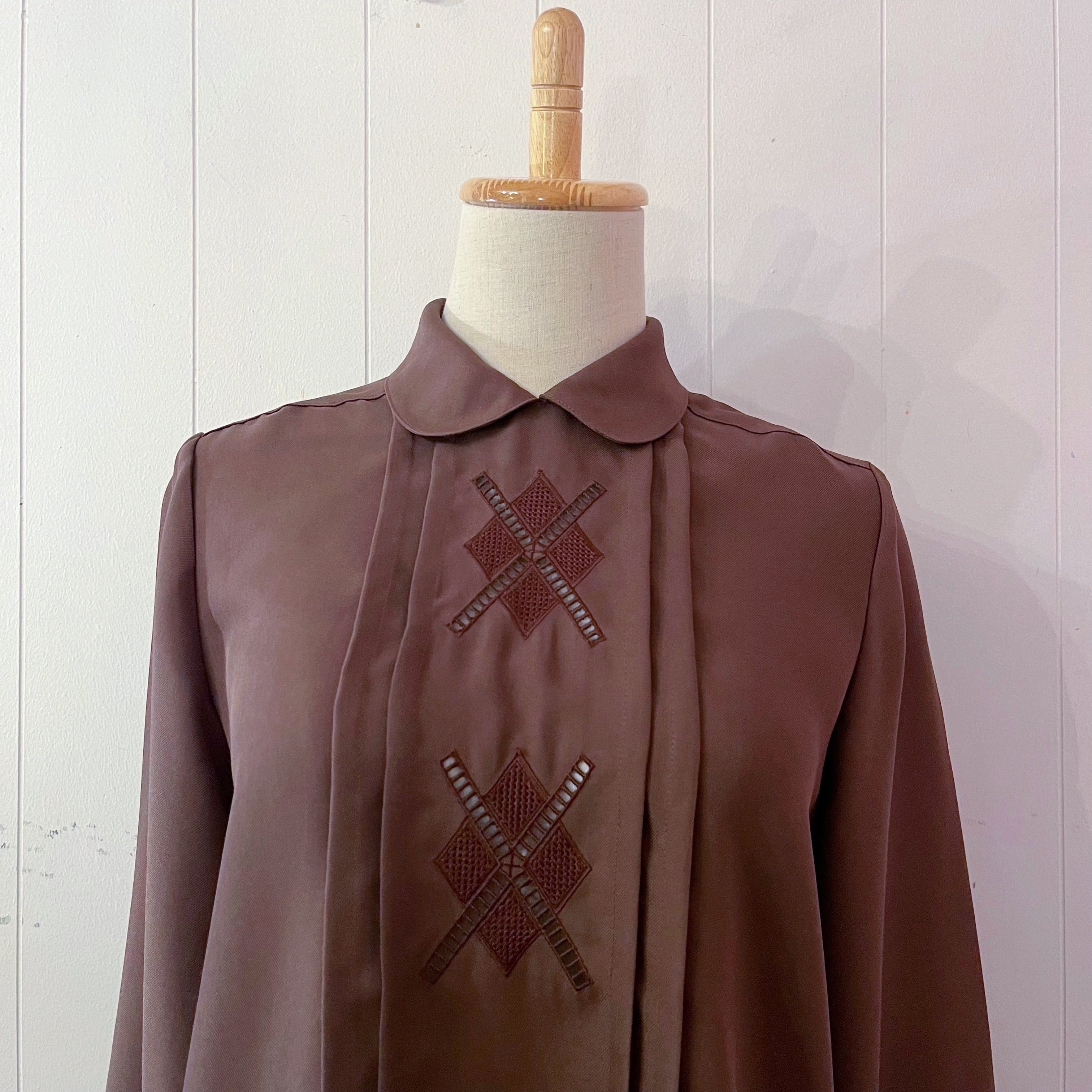 brown diamond back button blouse