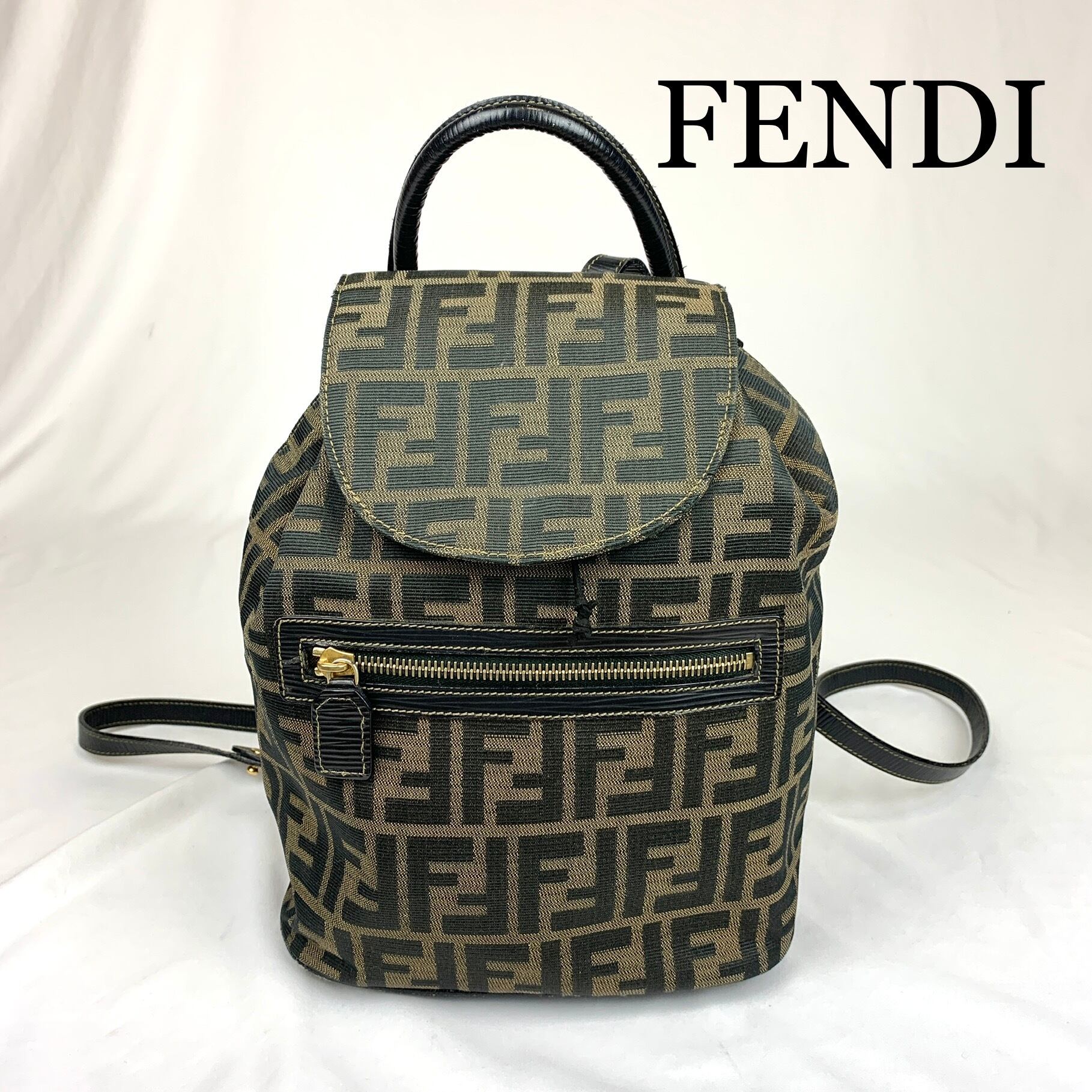 最終値下げ♡FENDI リュック フェンディ ズッカ柄