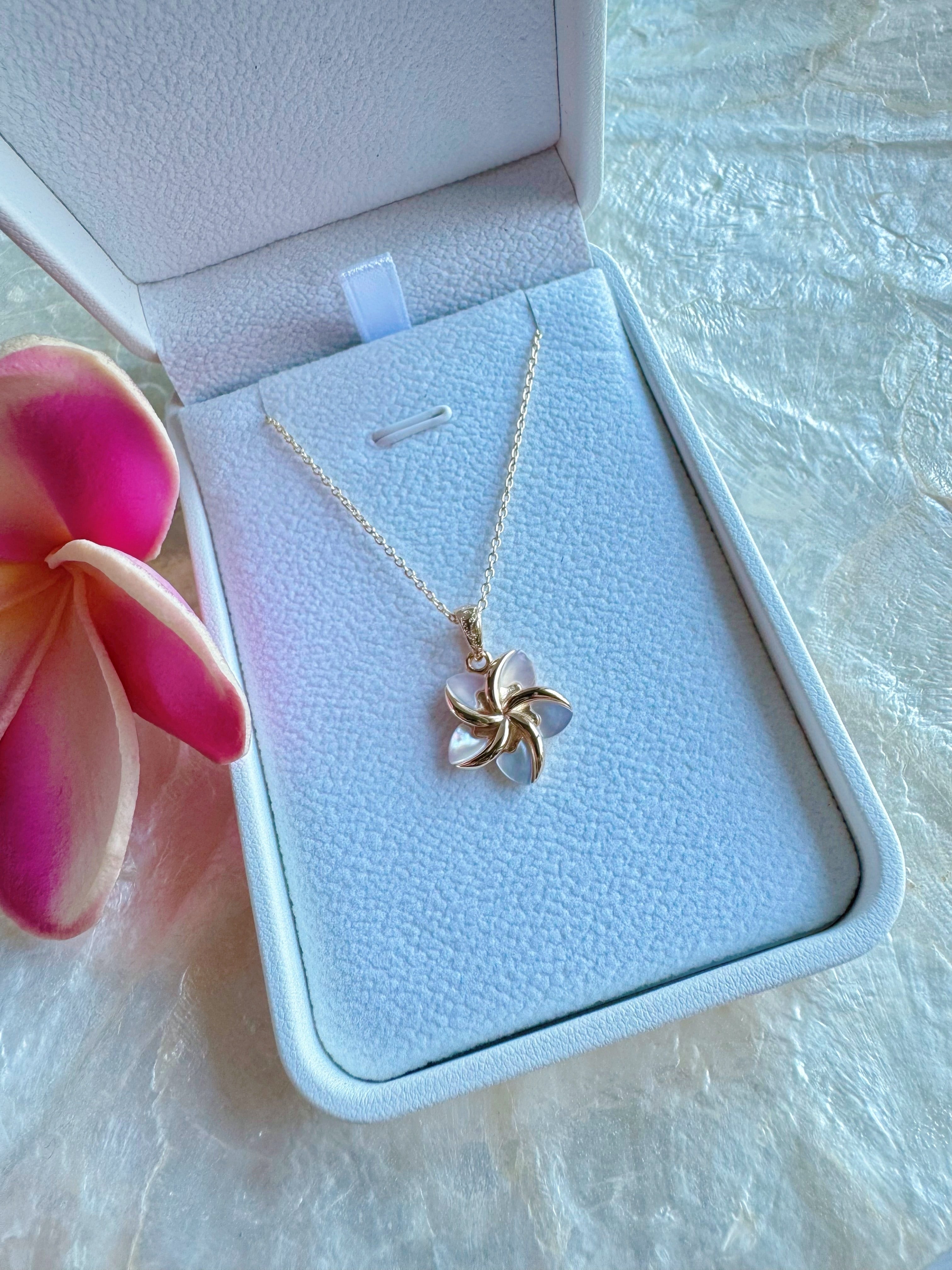 Plumeria shell necklace Hawaiian jewelry(ハワイアンジュエリー