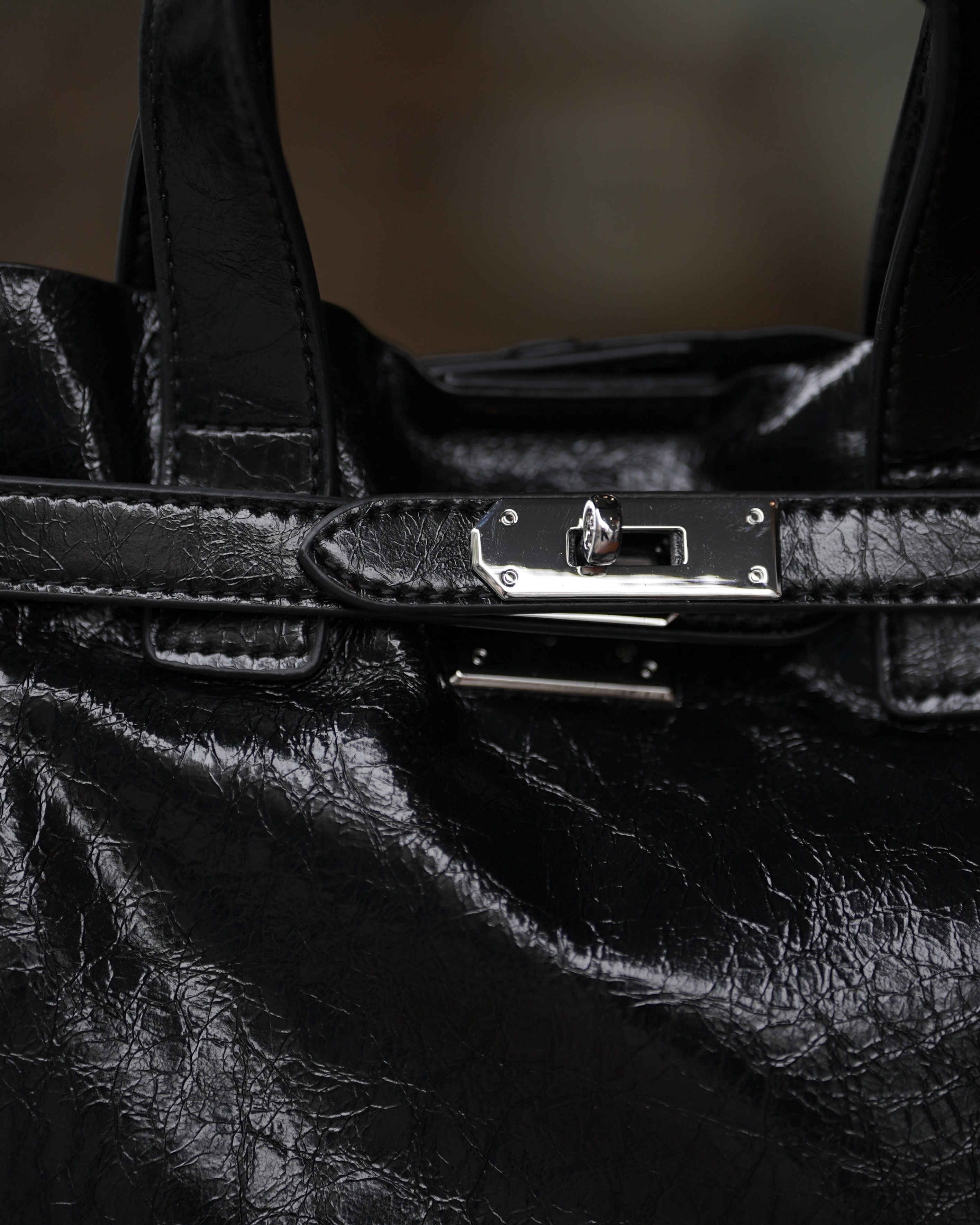 初回限定価格》LUXURY LEATHER ENAMEL BAG 本革ベルト付き【BLB-26004