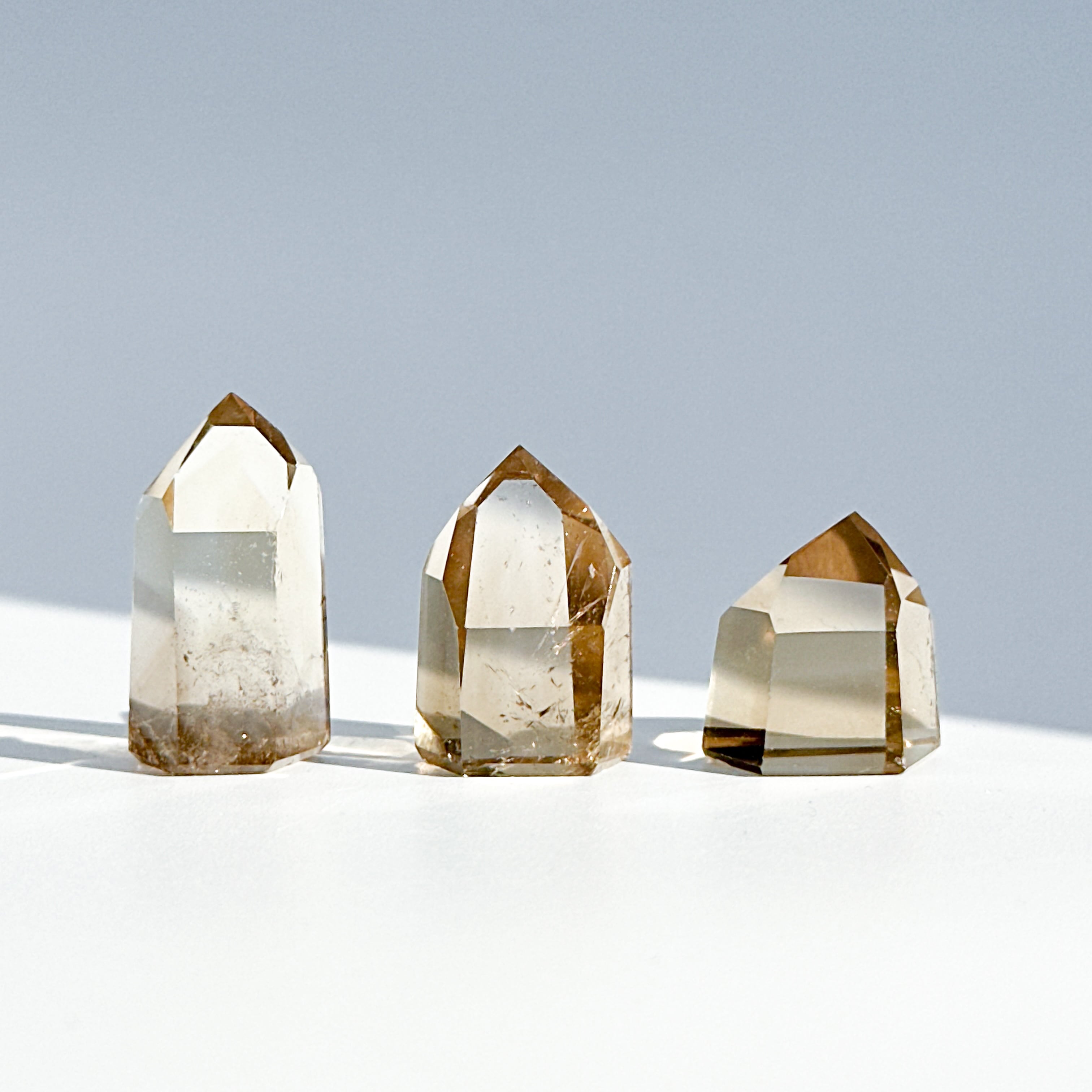 高品質　観音黄水晶　シトリン　置物　約12cm 高品質 観音黄水晶 シトリン 置物 約12cm