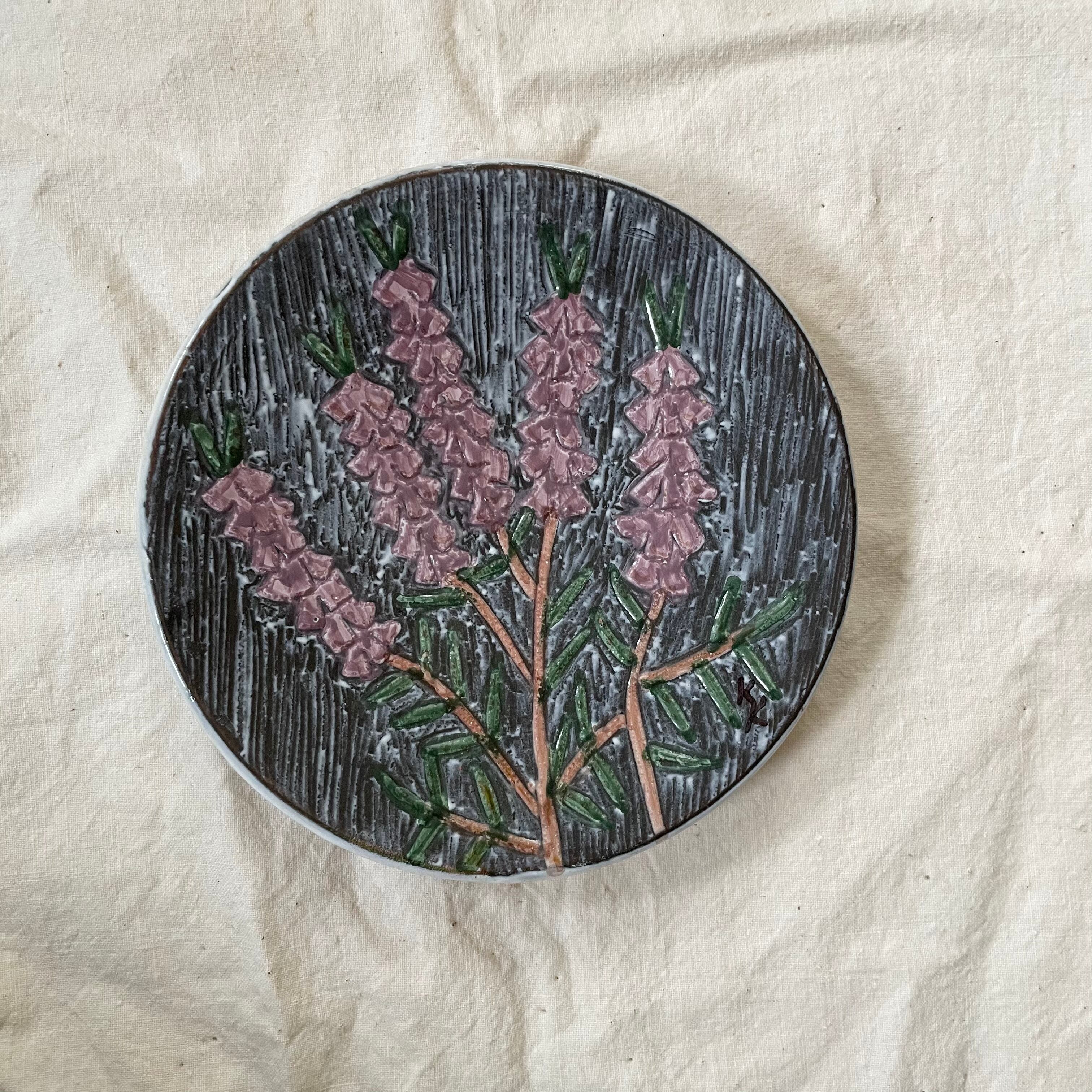 小さな花模様の飾り皿3