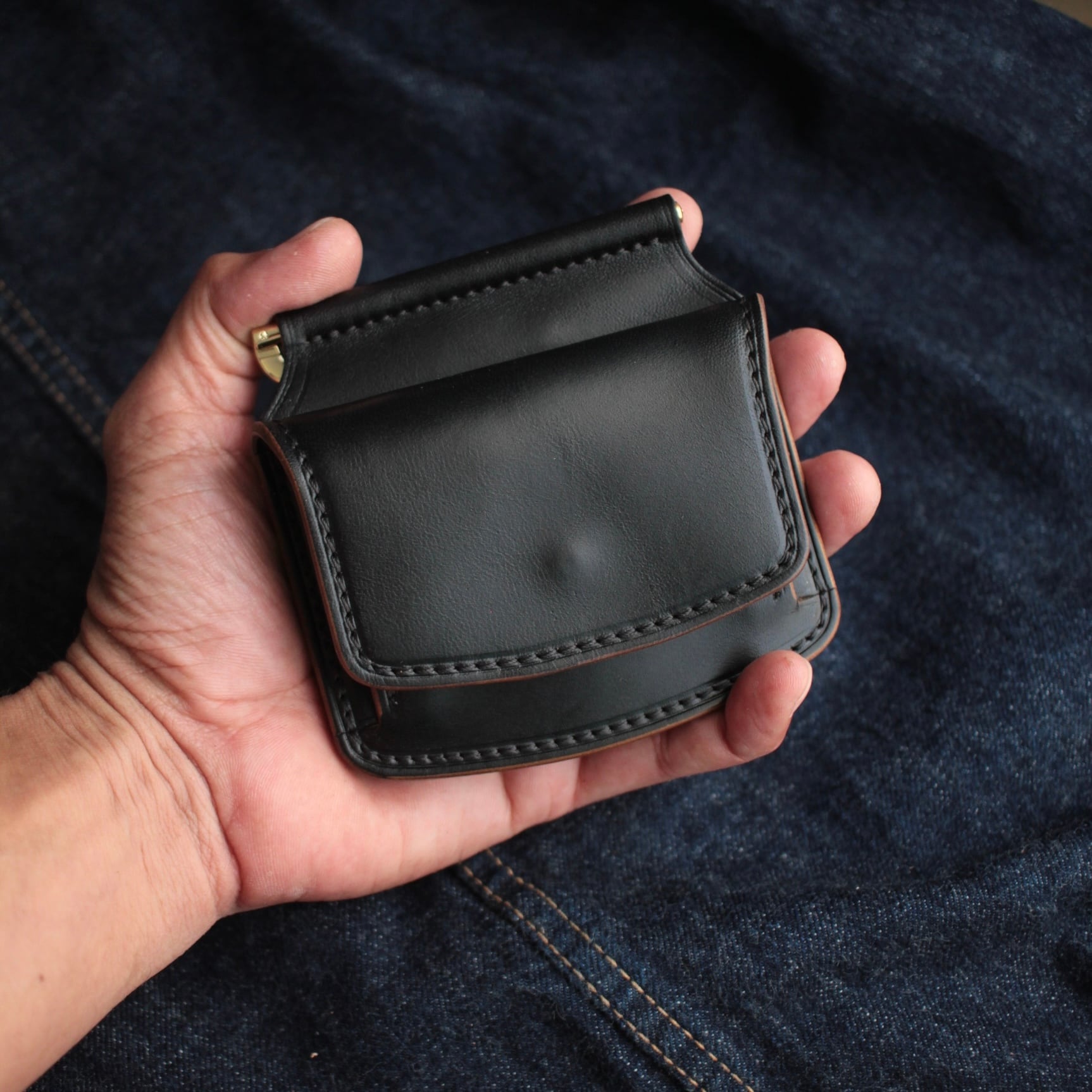 6t ストア leather works マネークリップ ホースバット マリアムの