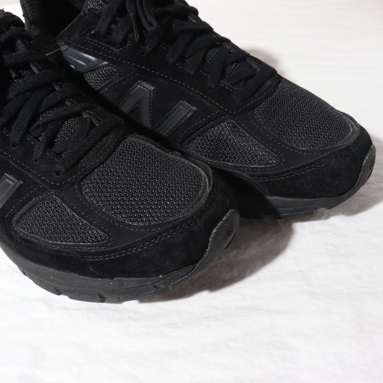 美品 M990BB5 9D New Balance スニーカー トリプルブラック triple 