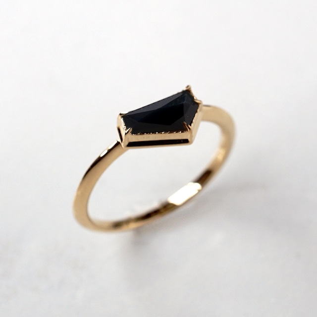 One n' Only / Hawkseye Ring (Pentagon / R269-HE)