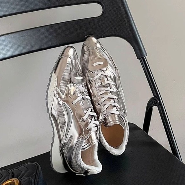 Low-Cut Metallic Sneakers 01088